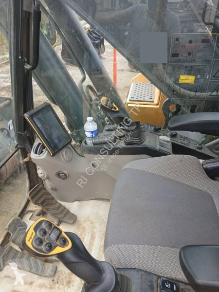 Pelle Volvo EC 250 EL