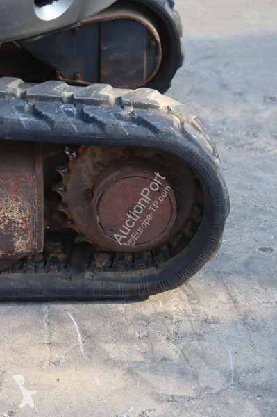 جرافة Kobelco SK25SR
