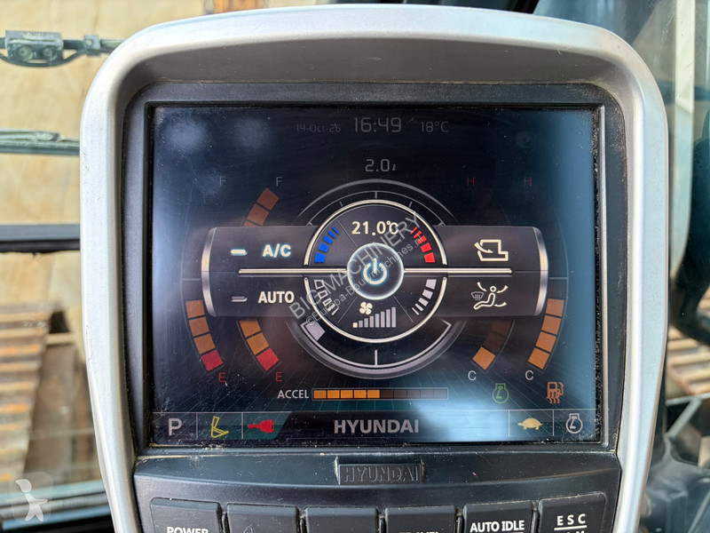 Pelle Hyundai HX380L