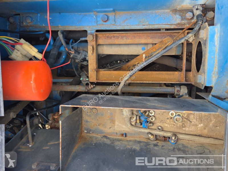 جرافة Kobelco SK014