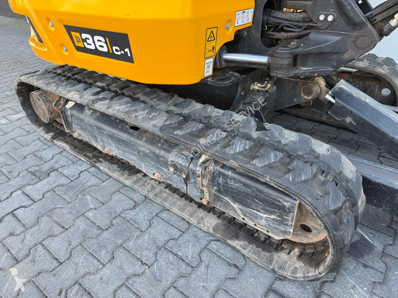 Багер JCB 36C-1