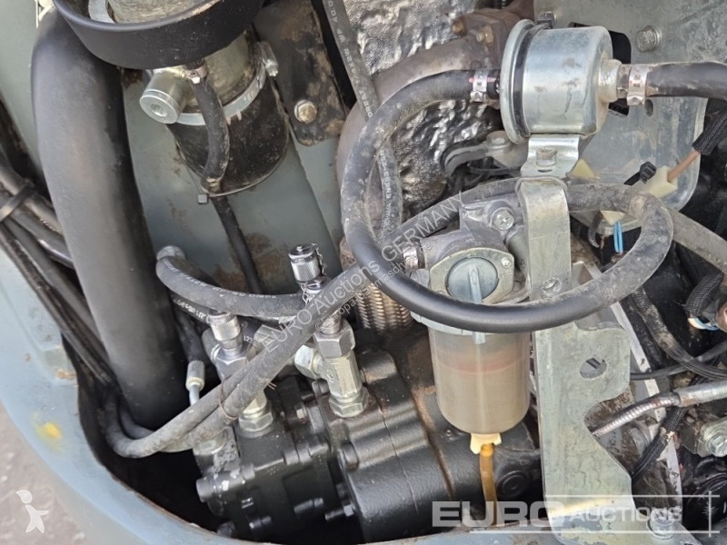 جرافة Wacker Neuson EZ38