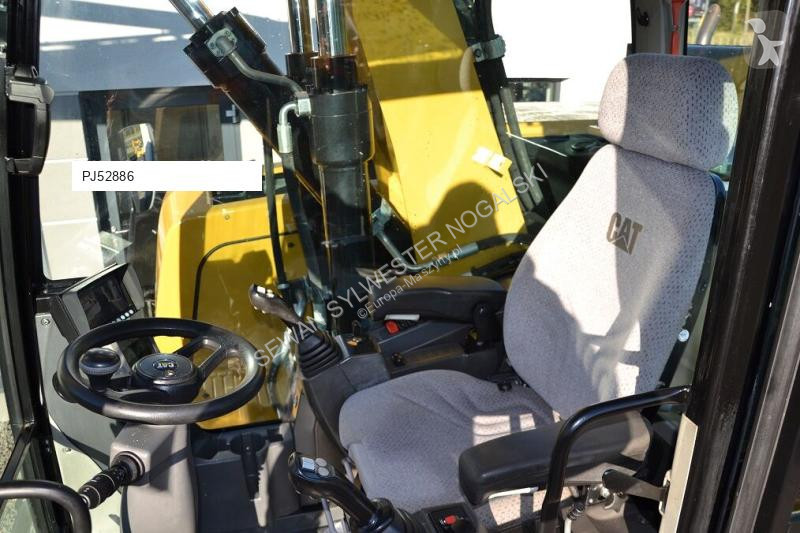 Graafmachine Caterpillar F