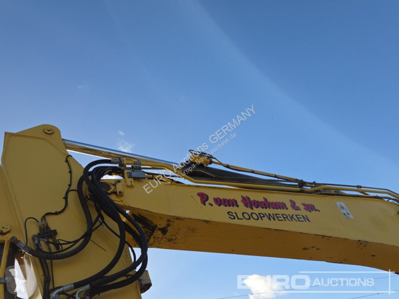 Excavadora New Holland