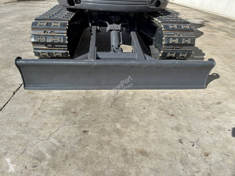 Escavadora Kubota KX155-3SZ