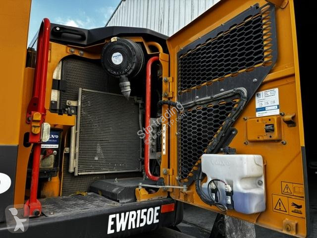 Graafmachine Volvo 150E