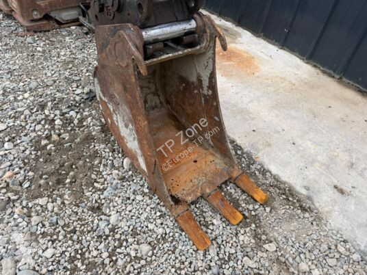 Escavadora Yanmar VIO80-1A