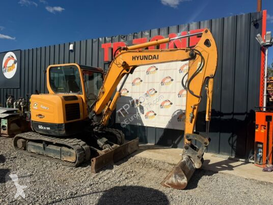 Escavadora Hyundai ROBEX 60CR-9A