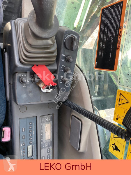 جرافة Hitachi LC3
