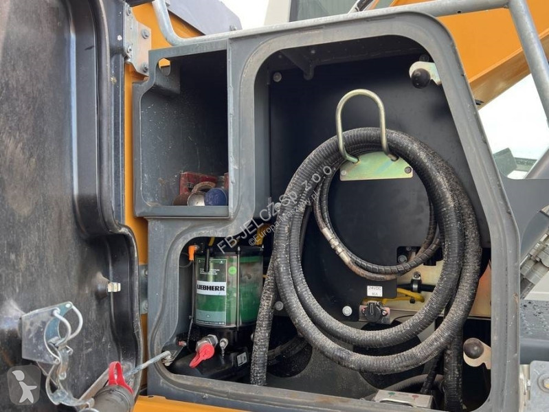 Escavadora Liebherr R922