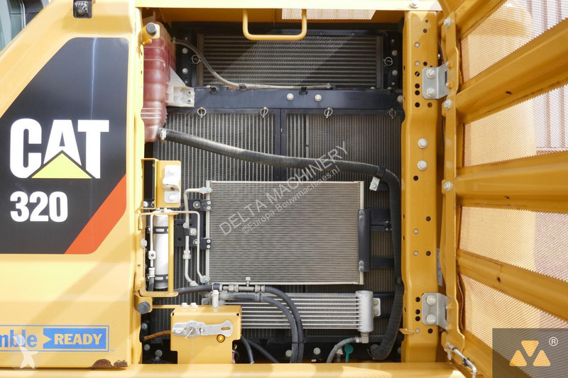 Escavatore Caterpillar