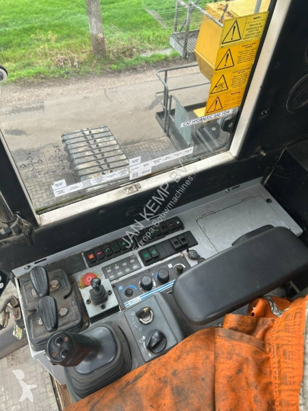 Rýpadlo Caterpillar 385 MH