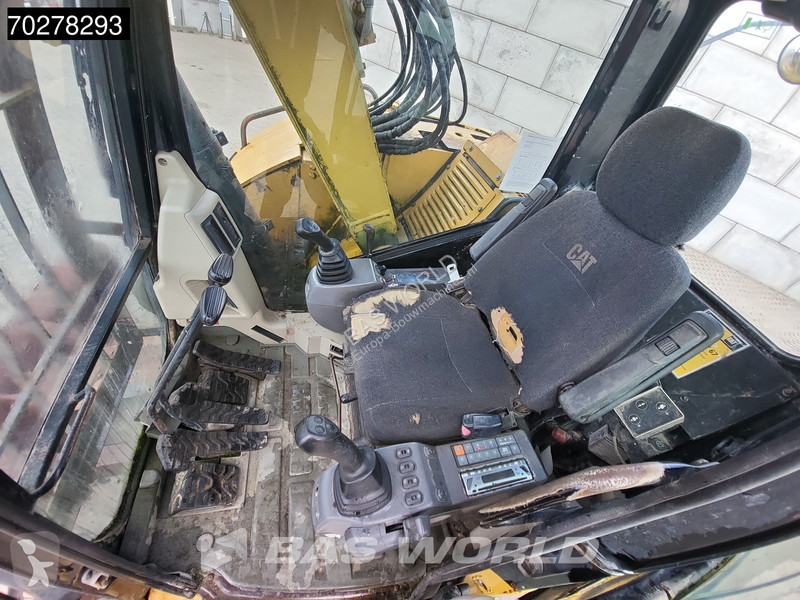 Excavator Caterpillar