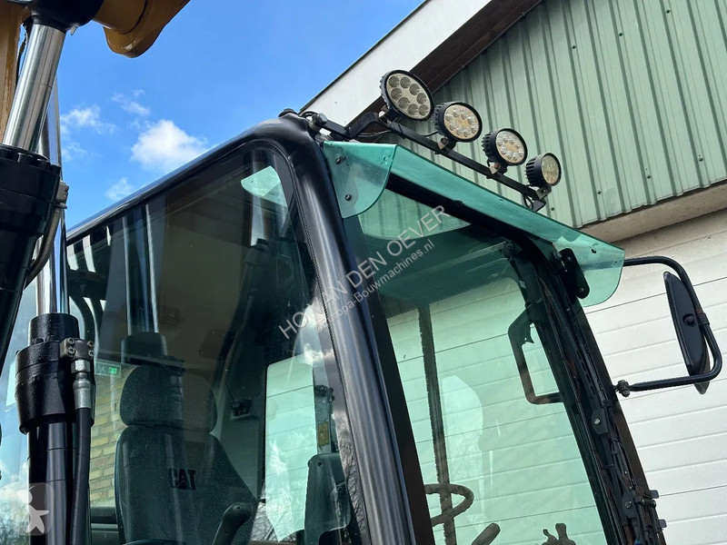 Escavatore Caterpillar D