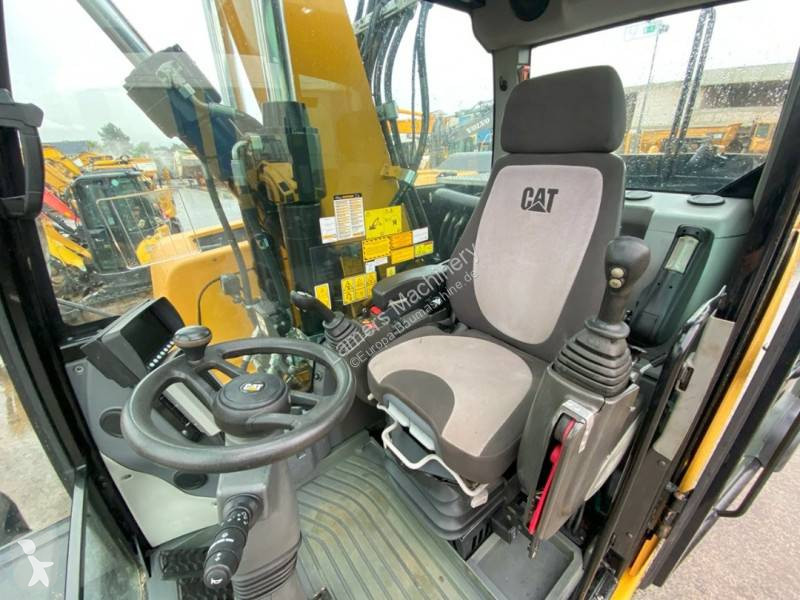 Escavatore Caterpillar F
