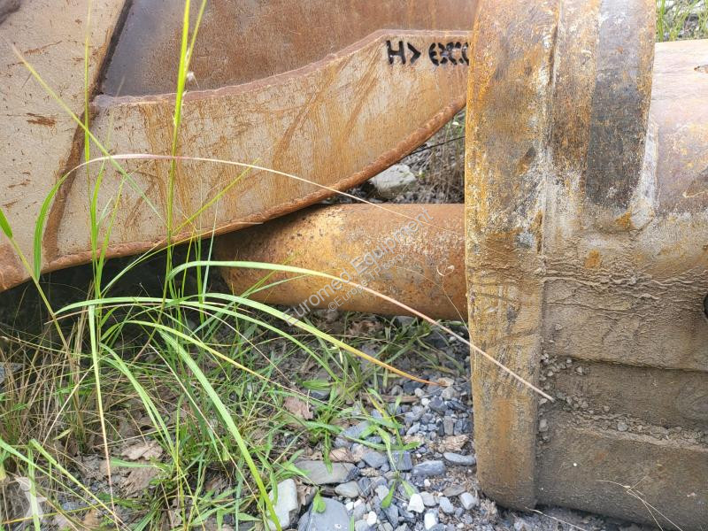 Excavator Caterpillar ME
