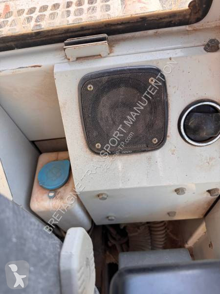 Escavadora Takeuchi