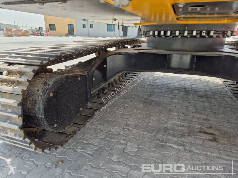 Escavatore JCB JS215LC