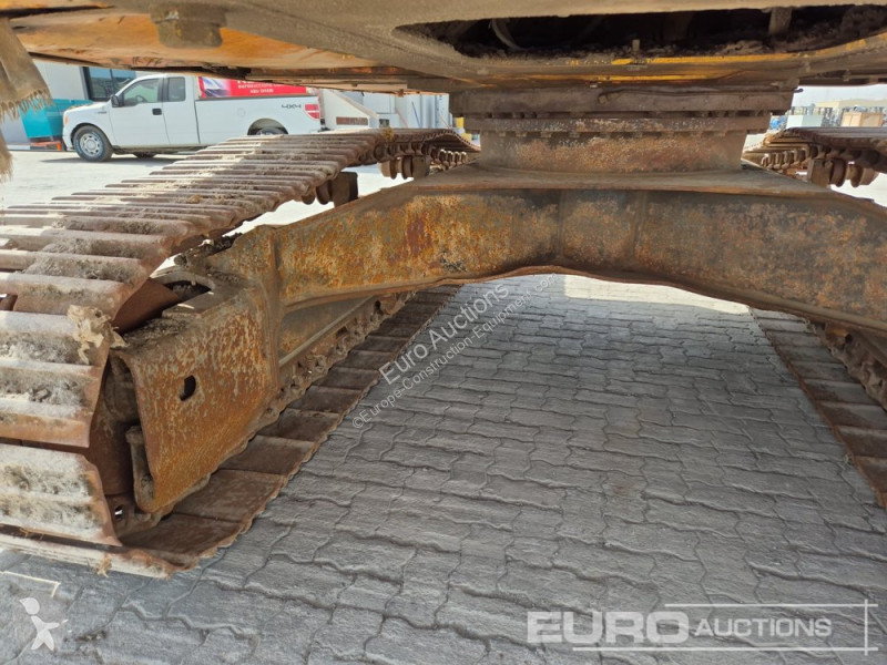 Escavatore Komatsu PC210-8M0