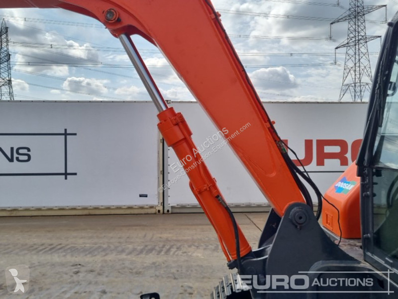 Escavatore Doosan DS80-7C