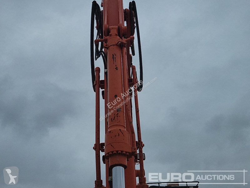 Excavadora Hitachi -6