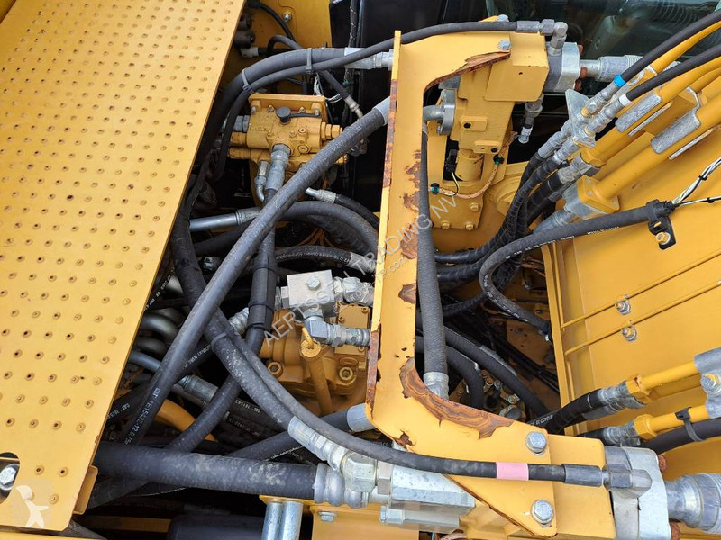 Excavator Caterpillar NG