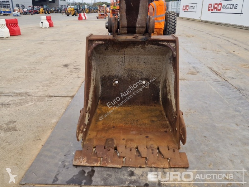 Excavator Caterpillar 320