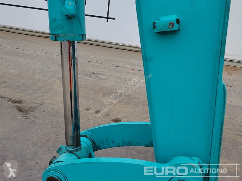 Escavadora Kobelco -C