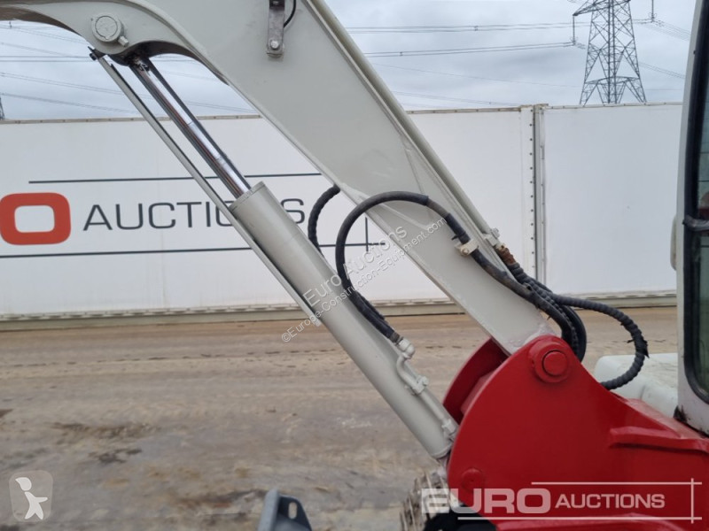 Escavadora Takeuchi TB150C