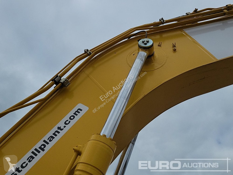 Excavator Komatsu -11E0