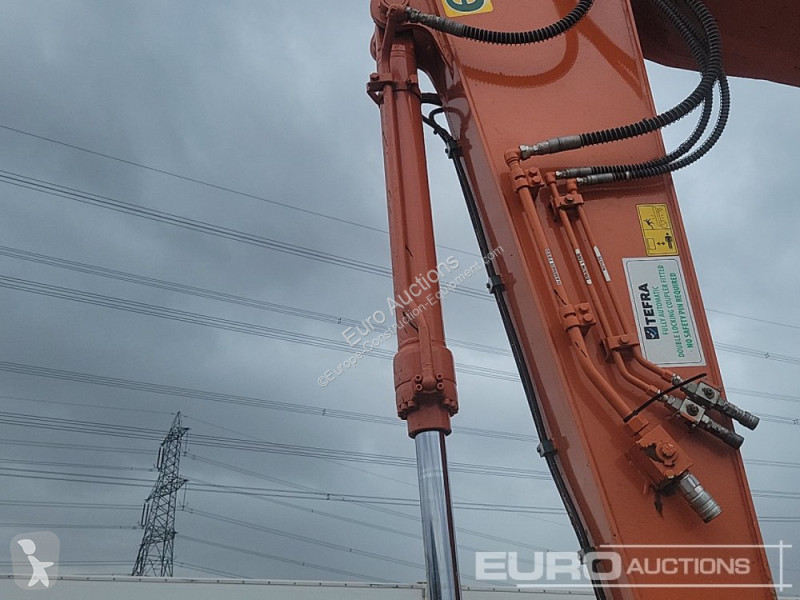 Lopatový nakládač Hitachi -6
