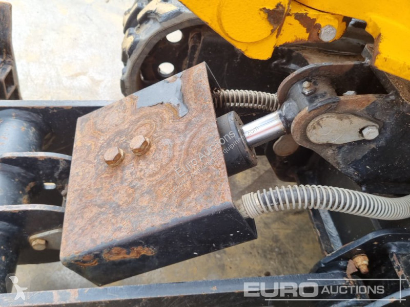جرافة JCB