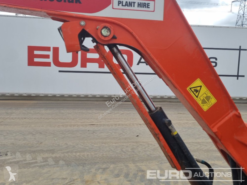 Escavatore Kubota U27-4