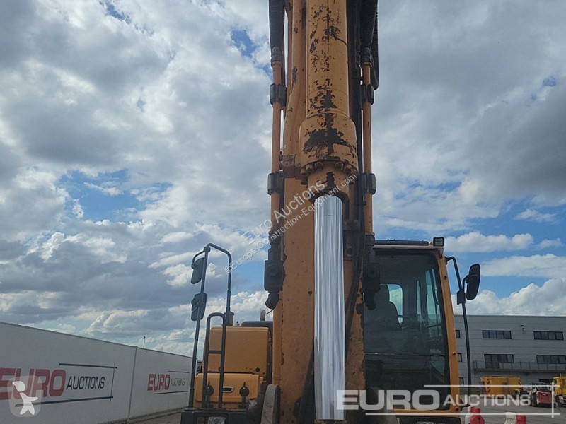 Lopatový nakládač Hyundai R140W-9A