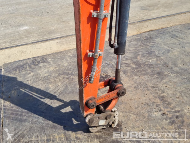 Lopatový nakládač Kubota KX61-3