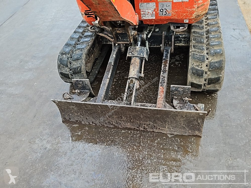 Lopatový nakládač Kubota KX015-4