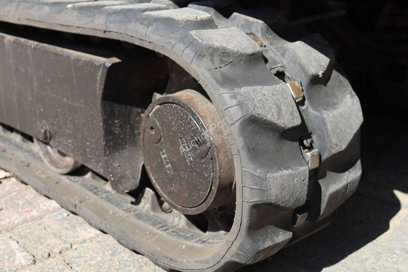 جرافة JCB