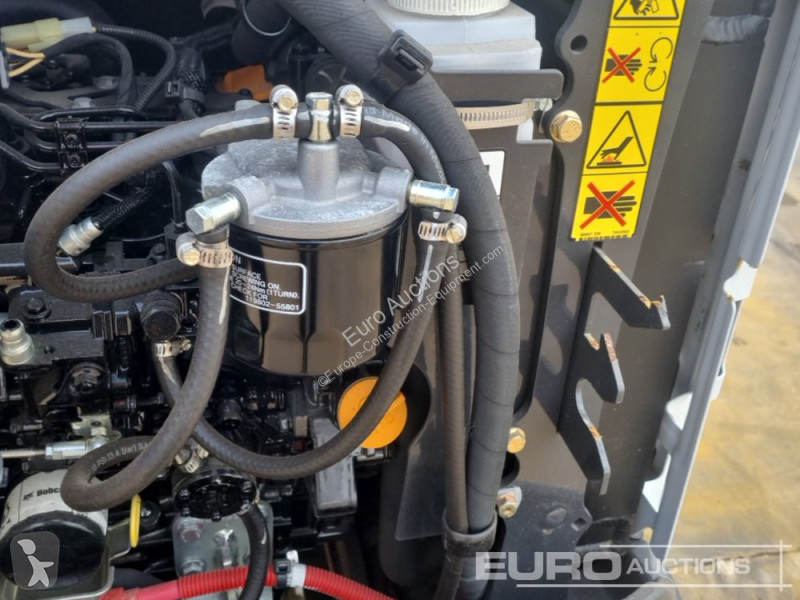 Lopatový nakládač Bobcat E19