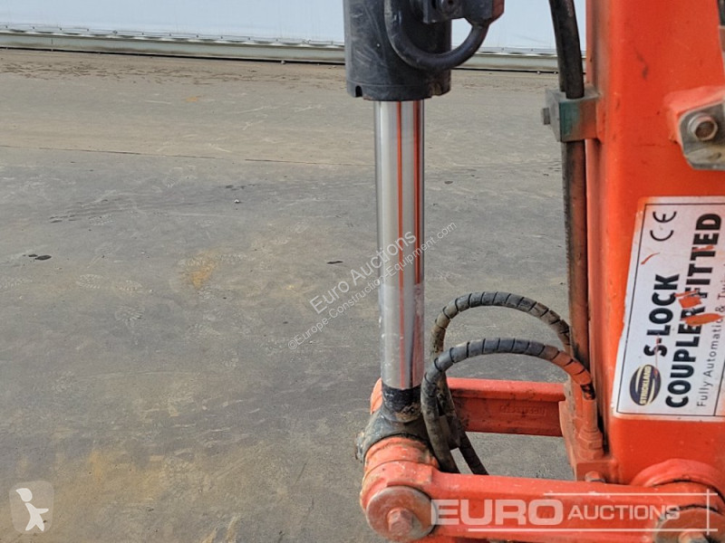 Escavatore Kubota U27-4