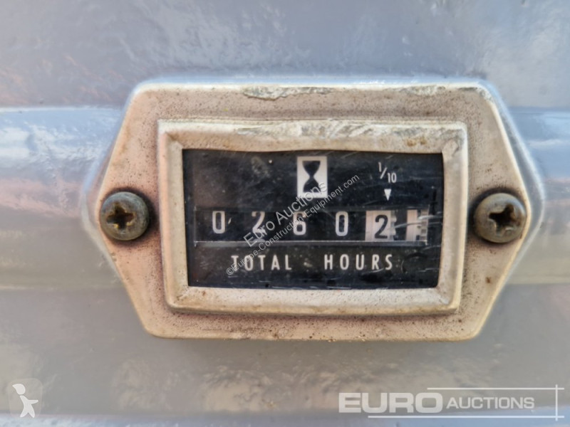 Escavadora Kobelco SS1
