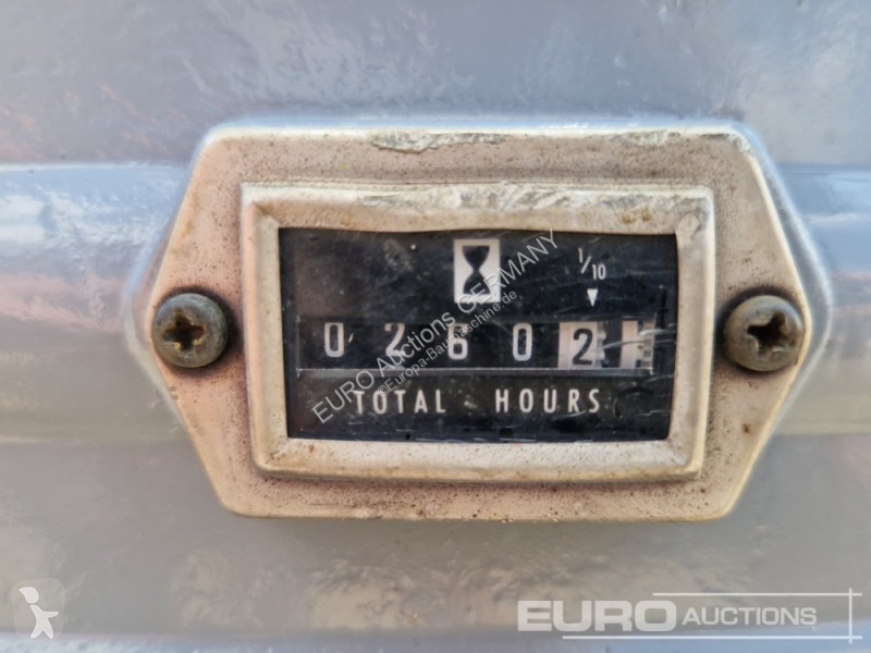 Escavadora Kobelco SS1