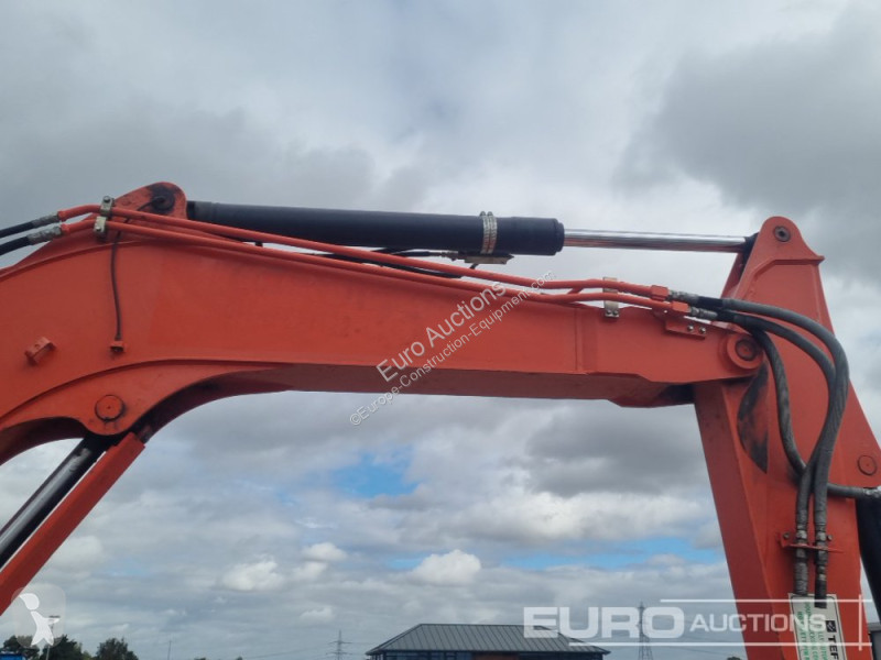 Escavatore Kubota KX080-4
