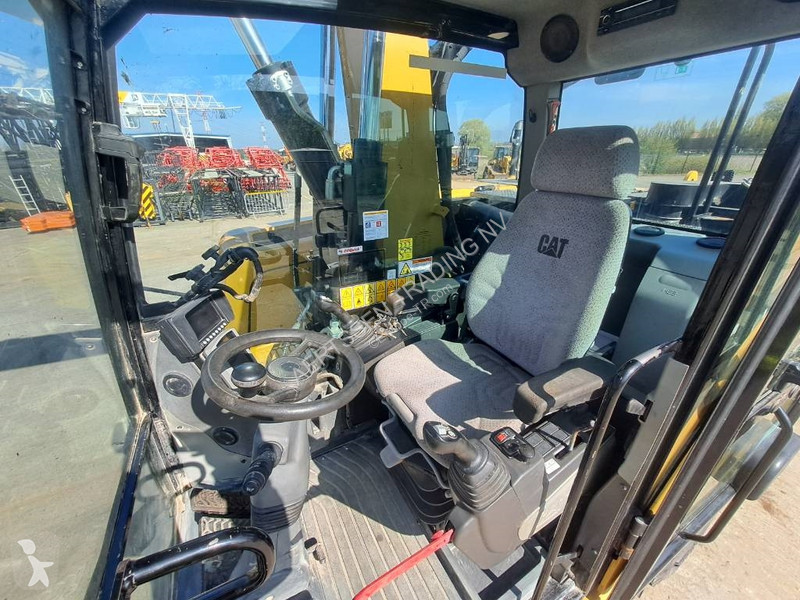 Excavator Caterpillar M134F