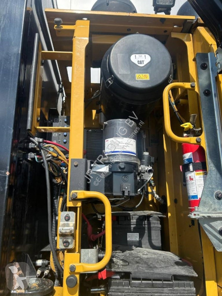 Excavator Caterpillar 330 FL