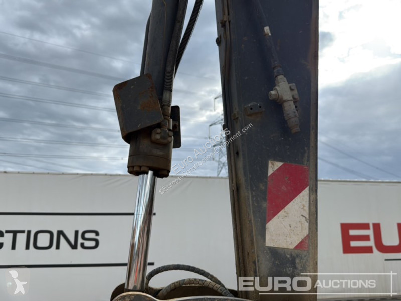 Excavator Volvo D