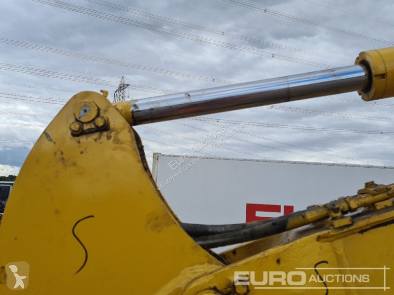 Lopatový nakládač Komatsu PC56-7