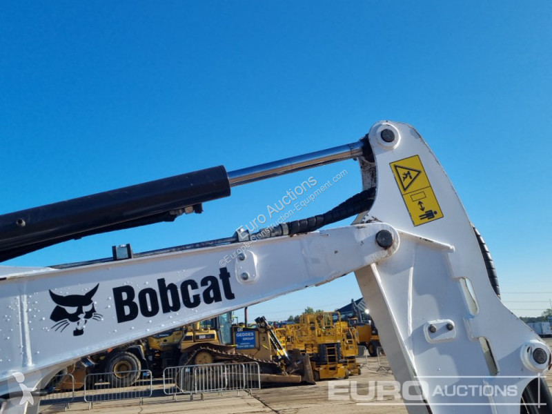 Lopatový nakládač Bobcat E27Z