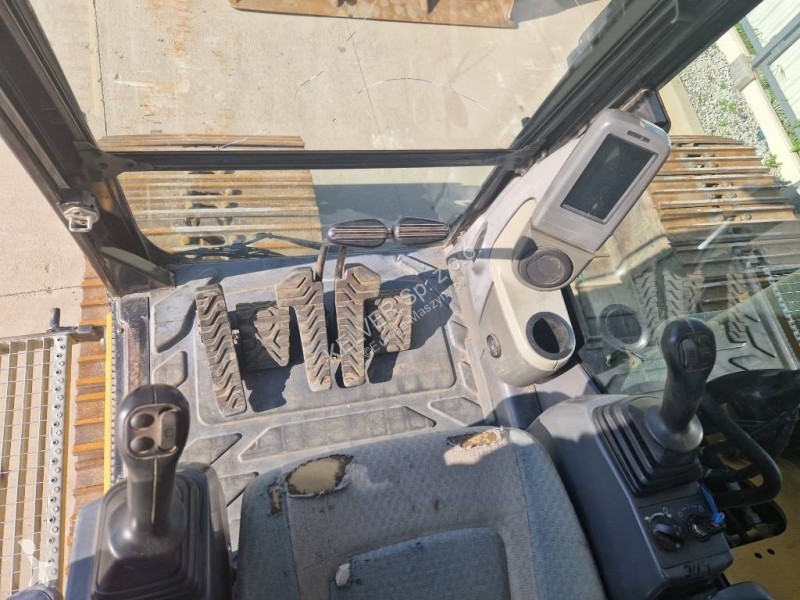 جرافة Caterpillar LRR * 2011r. *