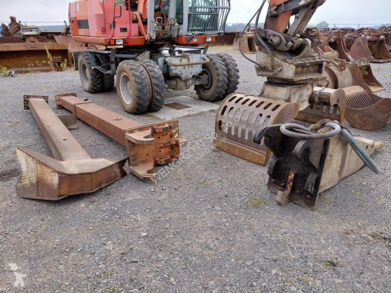 Lopatový nakládač Atlas Terex