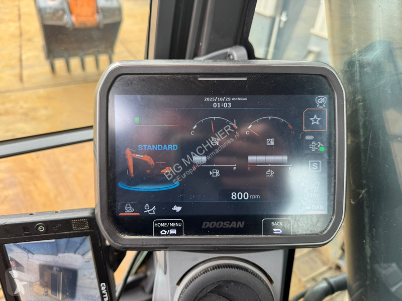 Rýpadlo Doosan 7